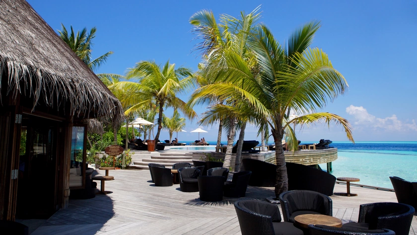 Komandoo Island Resort & Spa 003 (1)