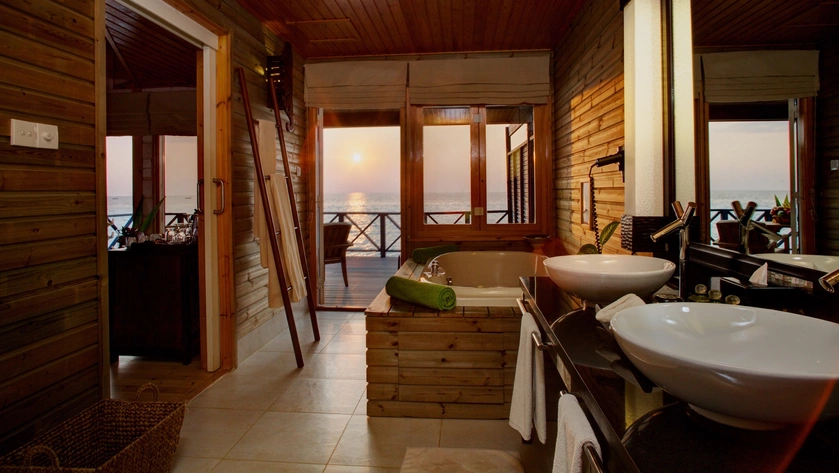 Komandoo Island Resort & Spa 004 (2)