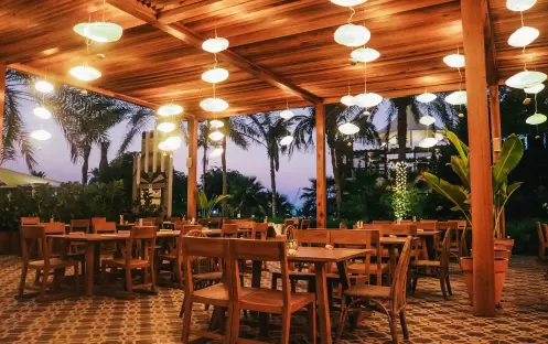 Le Meridien Mina Seyahi Beach Resort Sui Mui venue thumb