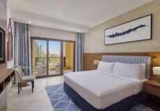 Doubletree by Hilton Resort & Spa Marjan Island Deluxe Room Sea View